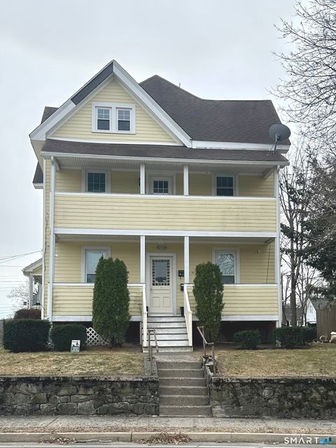 Photo of 134 Queen Street, Bristol, CT 06010 (MLS # 24159870)