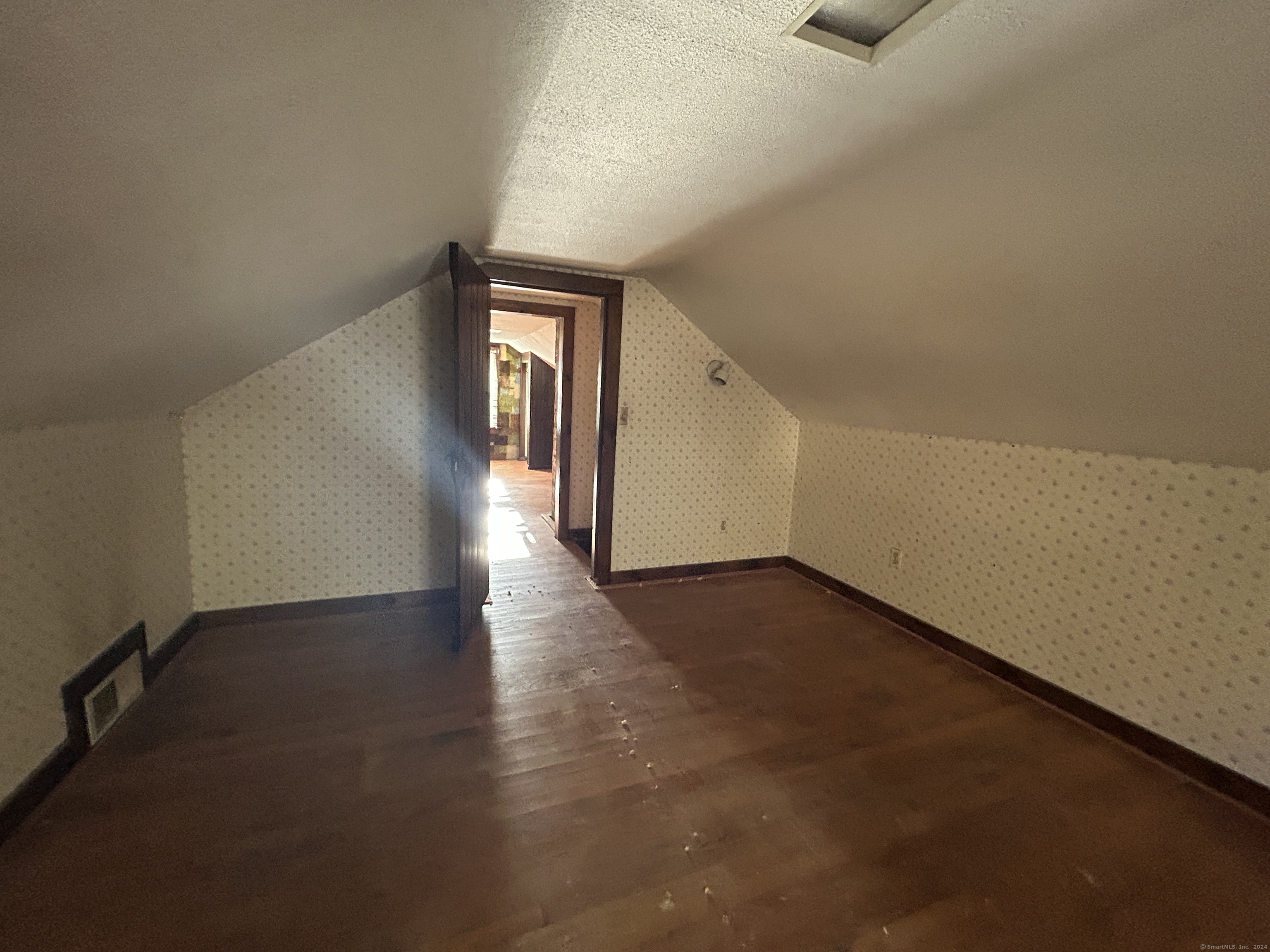 62 Mowry Avenue, Norwich, Connecticut image 19