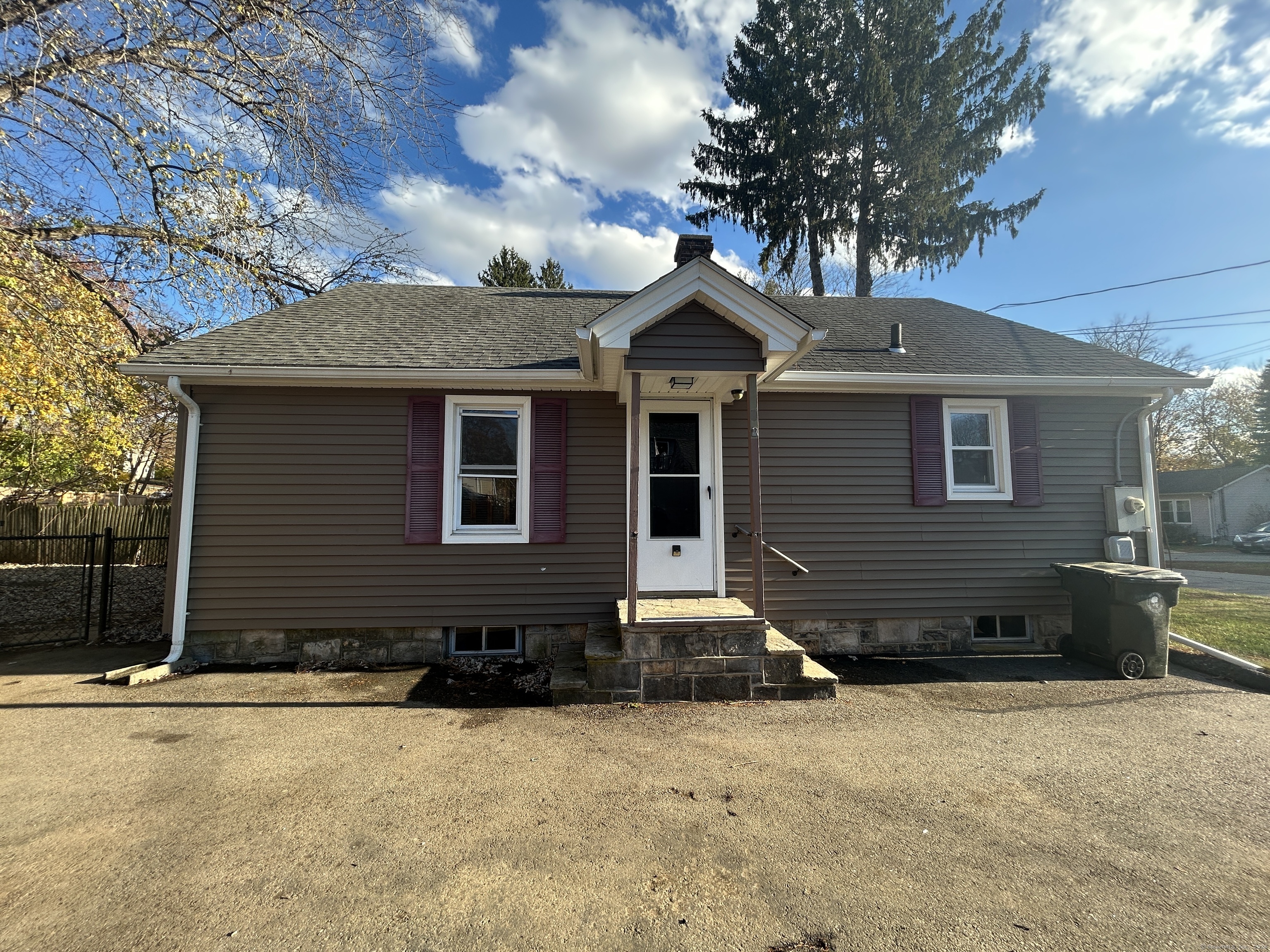 62 Mowry Avenue, Norwich, Connecticut image 24