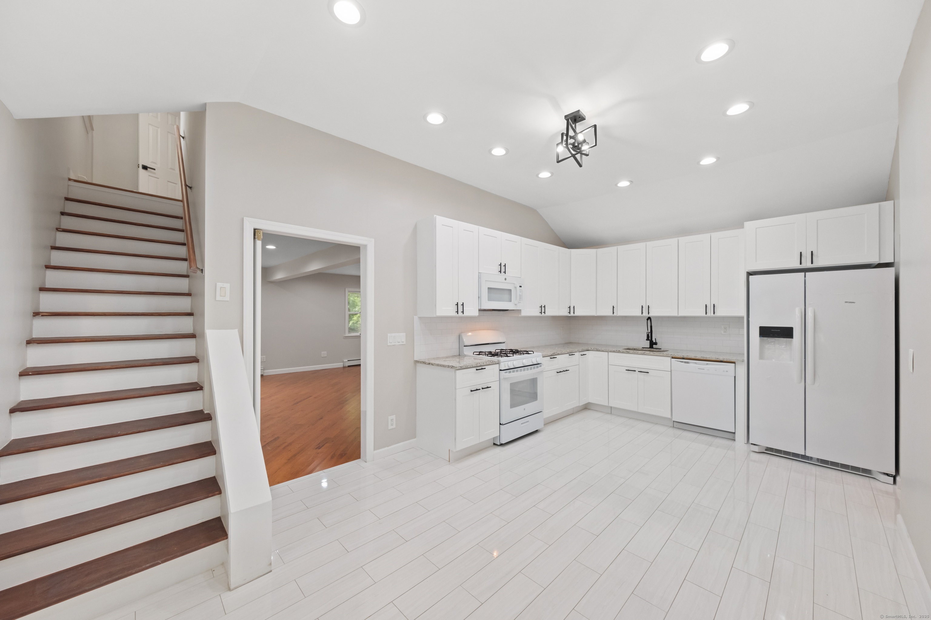 11 Sunset Boulevard, Carmel, New York image 5