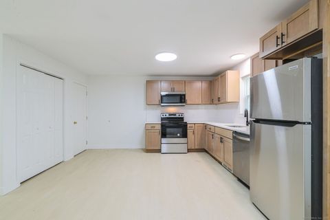 Tiny photo for 62 Chestnut St Extension #10, Danbury, CT 06810 (MLS # 24152045)