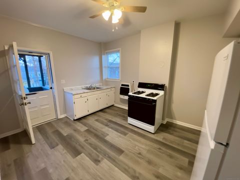 Tiny photo for 635 Third Avenue #2nd floor, West Haven, CT 06516 (MLS # 24169052)