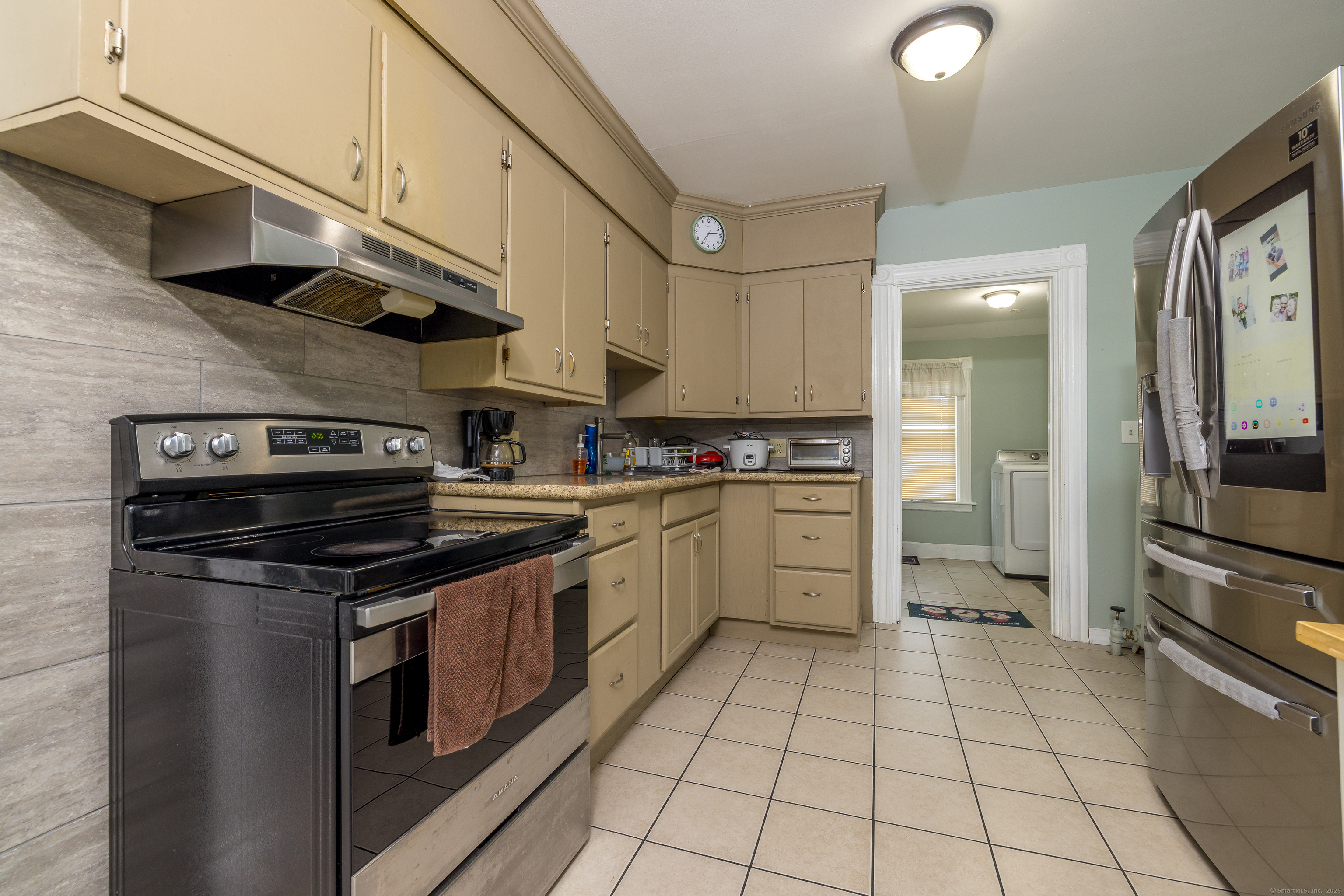 47 Summer Street, New London, Connecticut image 10