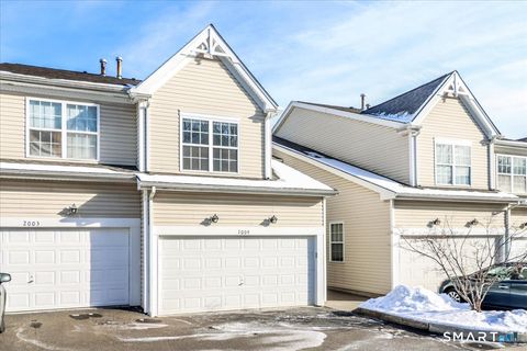 Photo of 2004 Eaton Court #2004, Danbury, CT 06811 (MLS # 24151974)