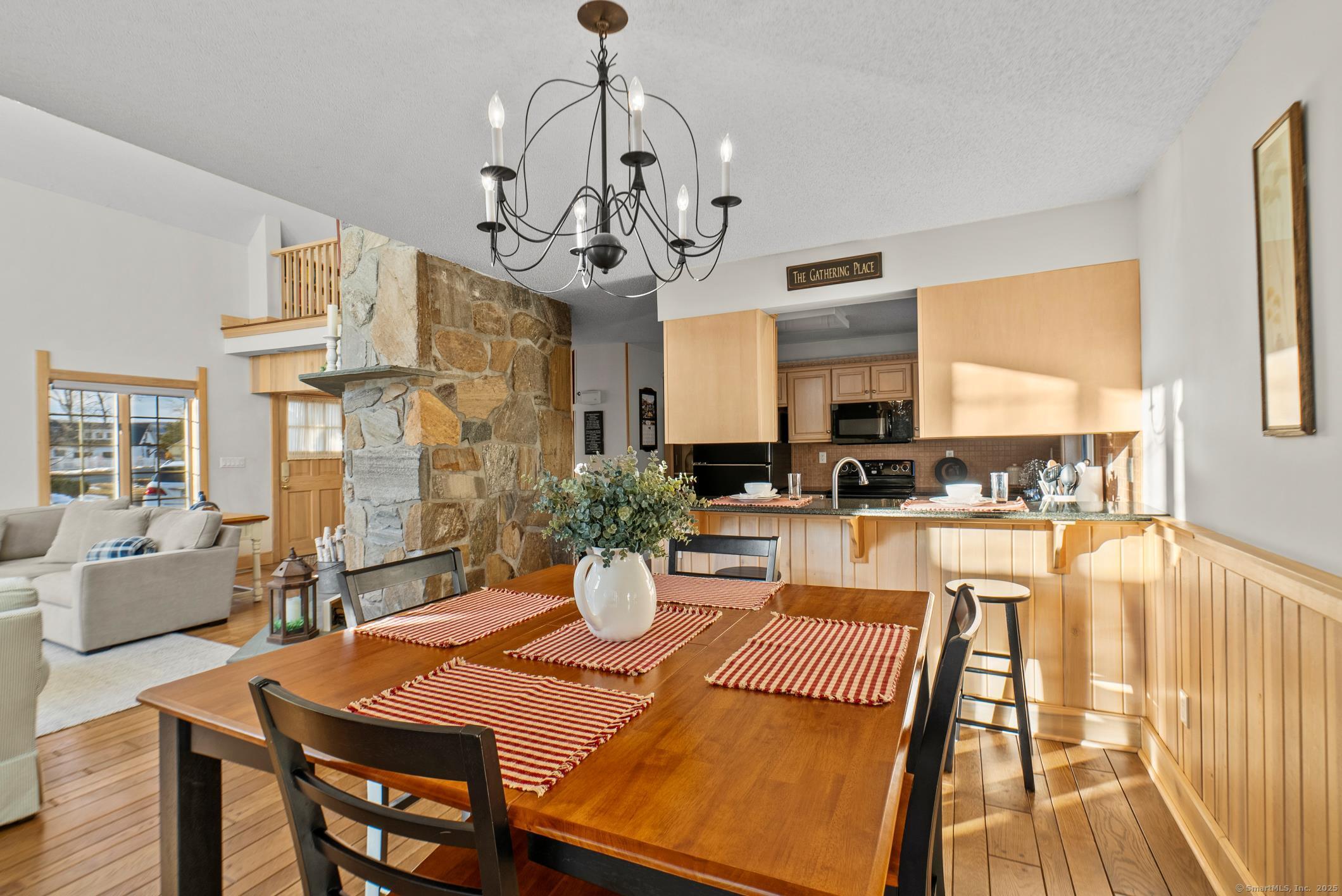 32 Meeks Point Road, East Hampton, Connecticut image 12