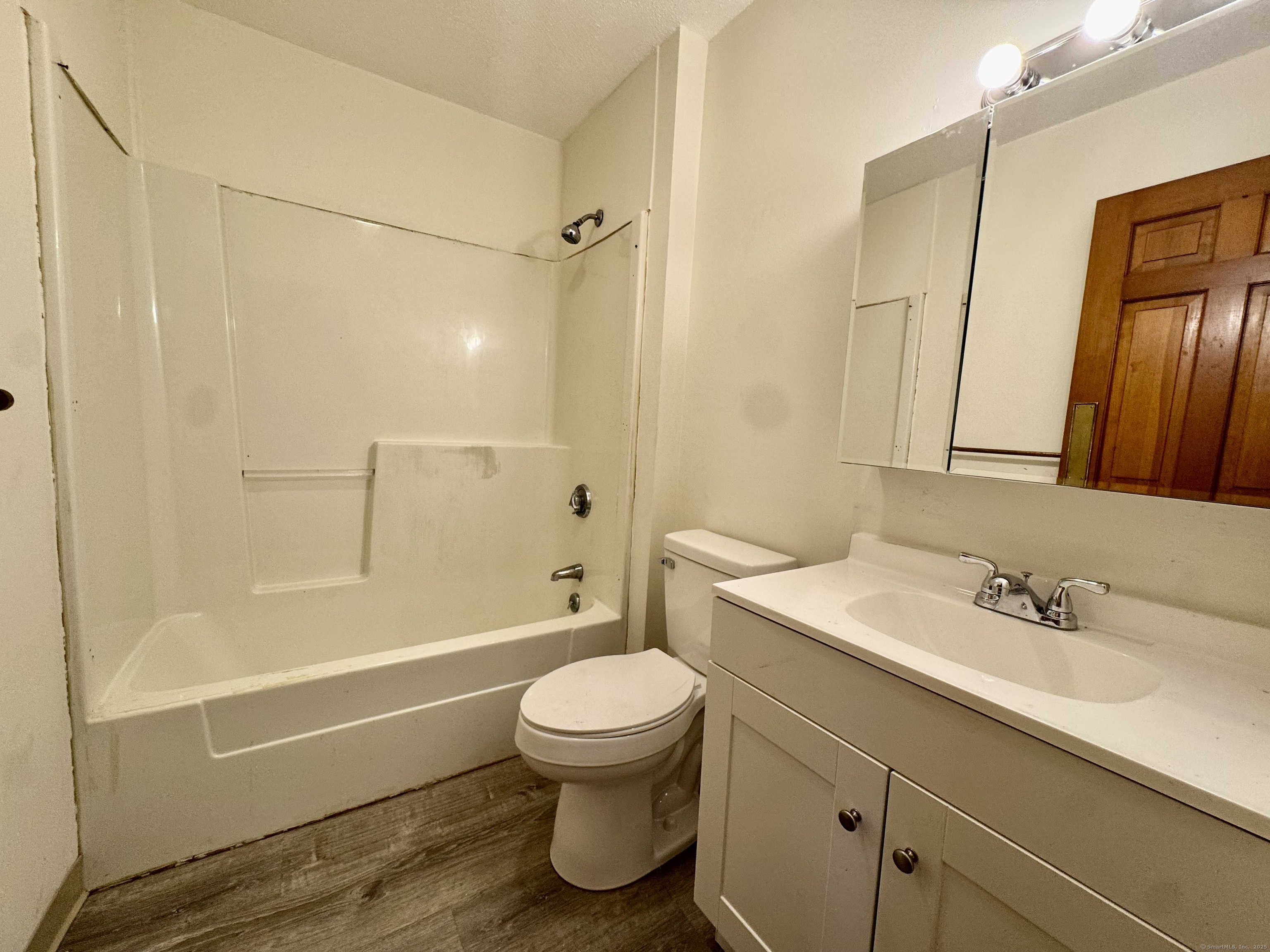 24 West Road APT 2