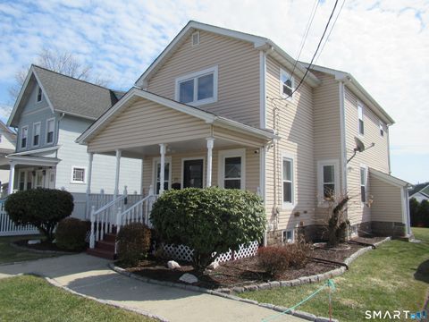 35 Querida Street Bridgeport CT 06604