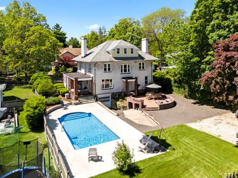 173 Westwood Road New Haven CT 06515