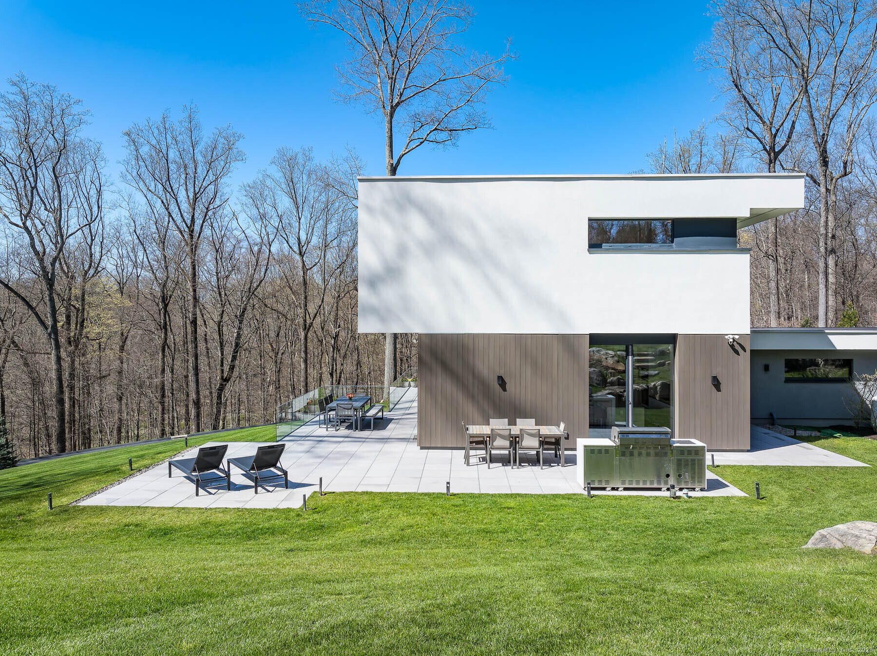 75 Campbell Drive, Stamford, Connecticut image 3