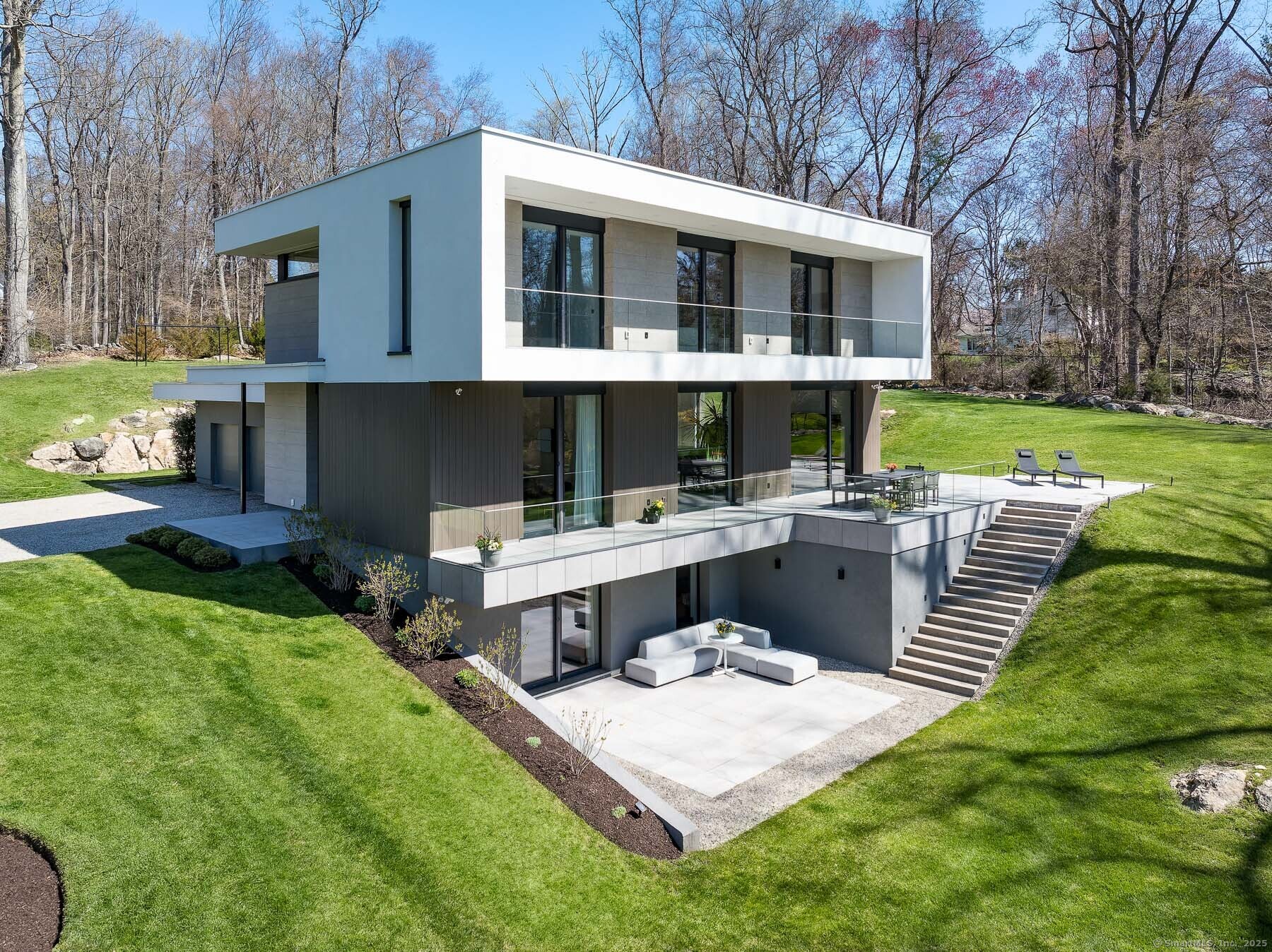 75 Campbell Drive, Stamford, Connecticut image 1