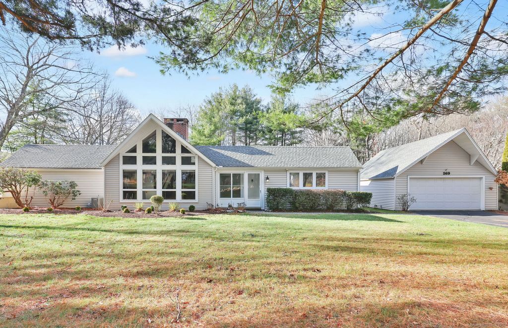 Photo of 269 W Mountain Road, Simsbury, CT 06092 (MLS # 24138175)