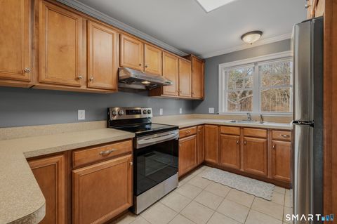 Tiny photo for 527 W Thames Street #78, Norwich, CT 06360 (MLS # 24144547)