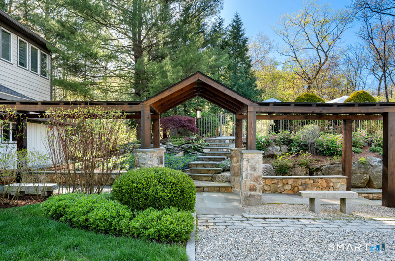 30 Catbrier Road