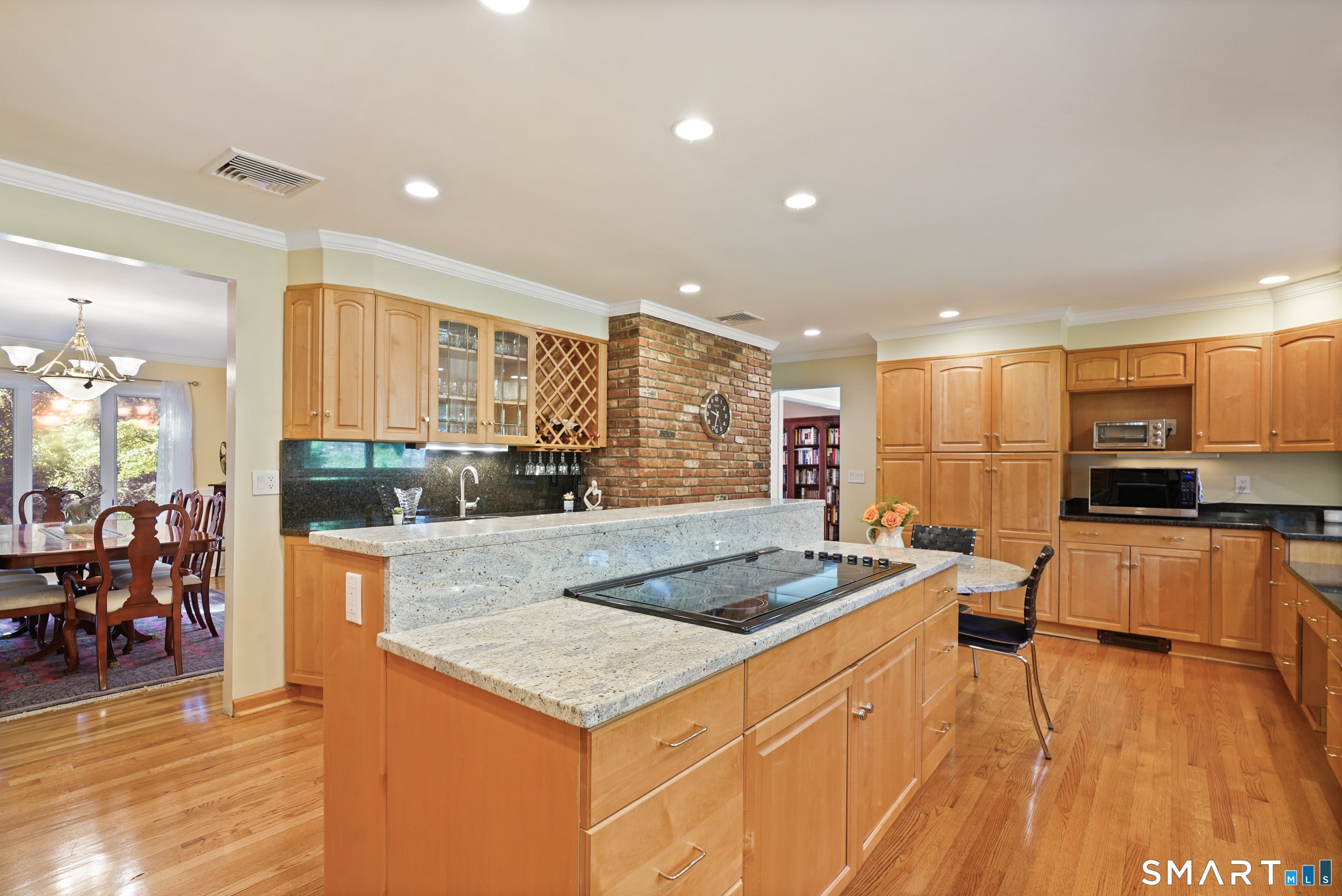 1171 Riverbank Road