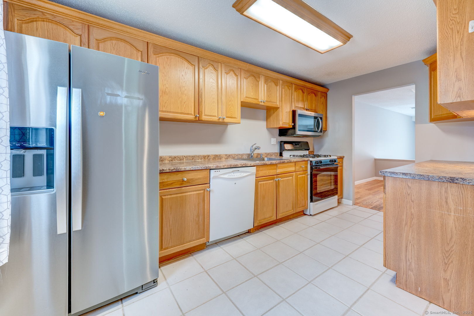135 Brittany Farms Road #APT D, New Britain, Connecticut image 3