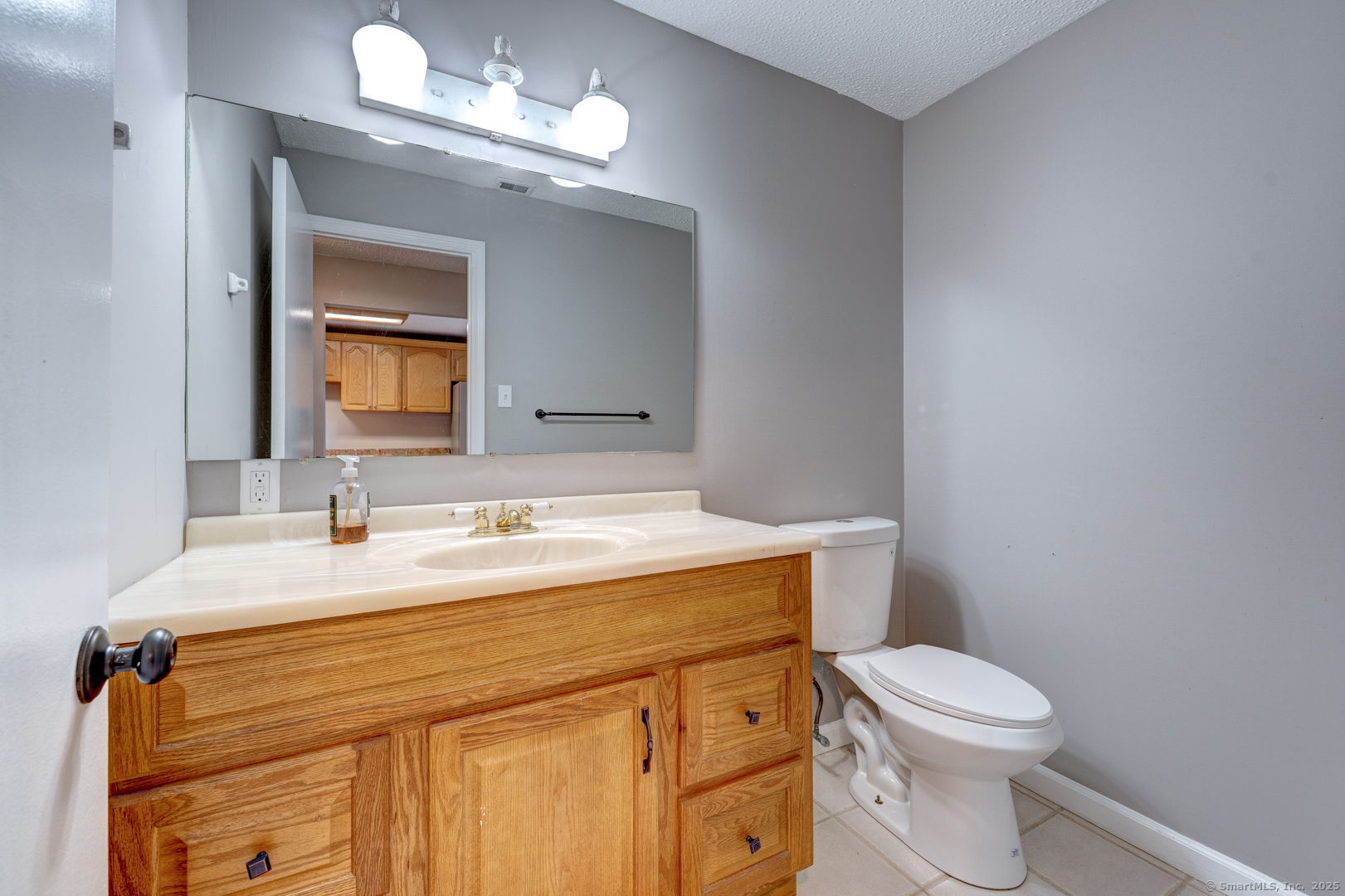 135 Brittany Farms Road #APT D, New Britain, Connecticut image 13