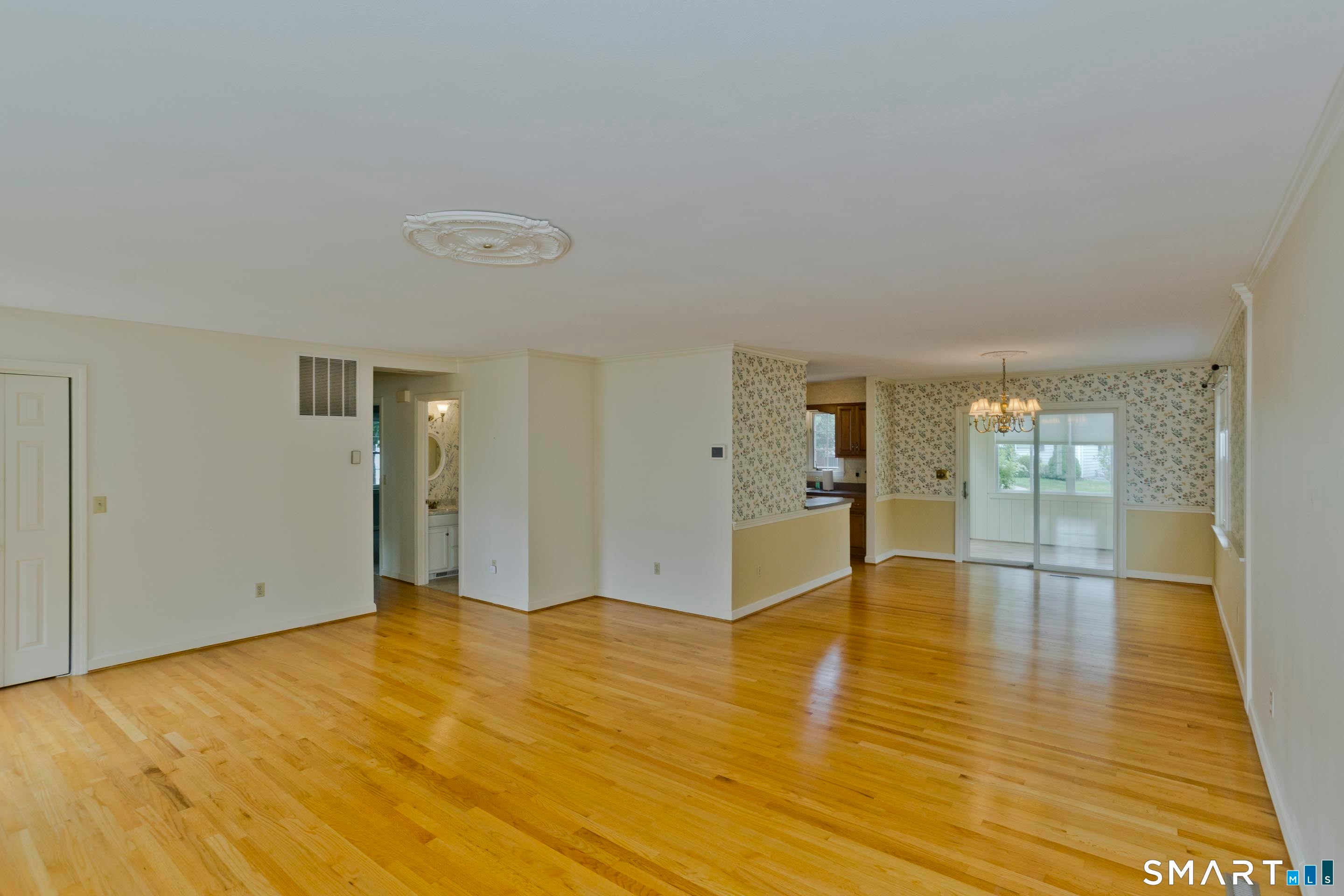 1 Strathmore Lane 1