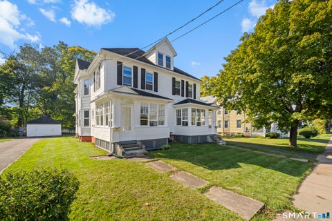 Multifamily For Sale - 52 Russell Street<br/> Manchester, CT 06040