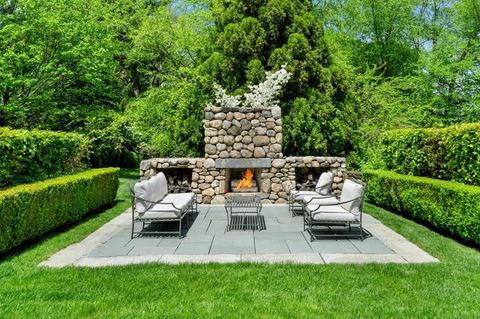 Tiny photo for 945 Oenoke Ridge, New Canaan, CT 06840 (MLS # 24137779)