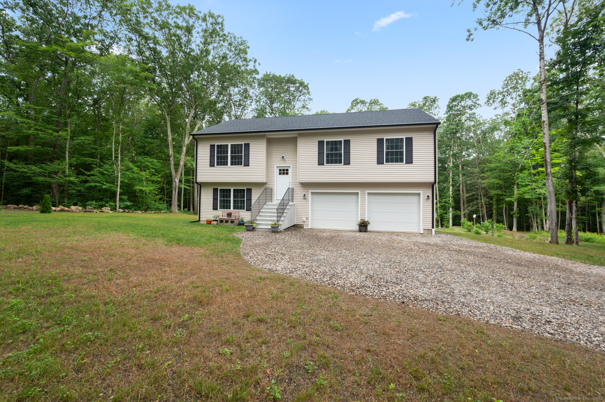 233 West Road