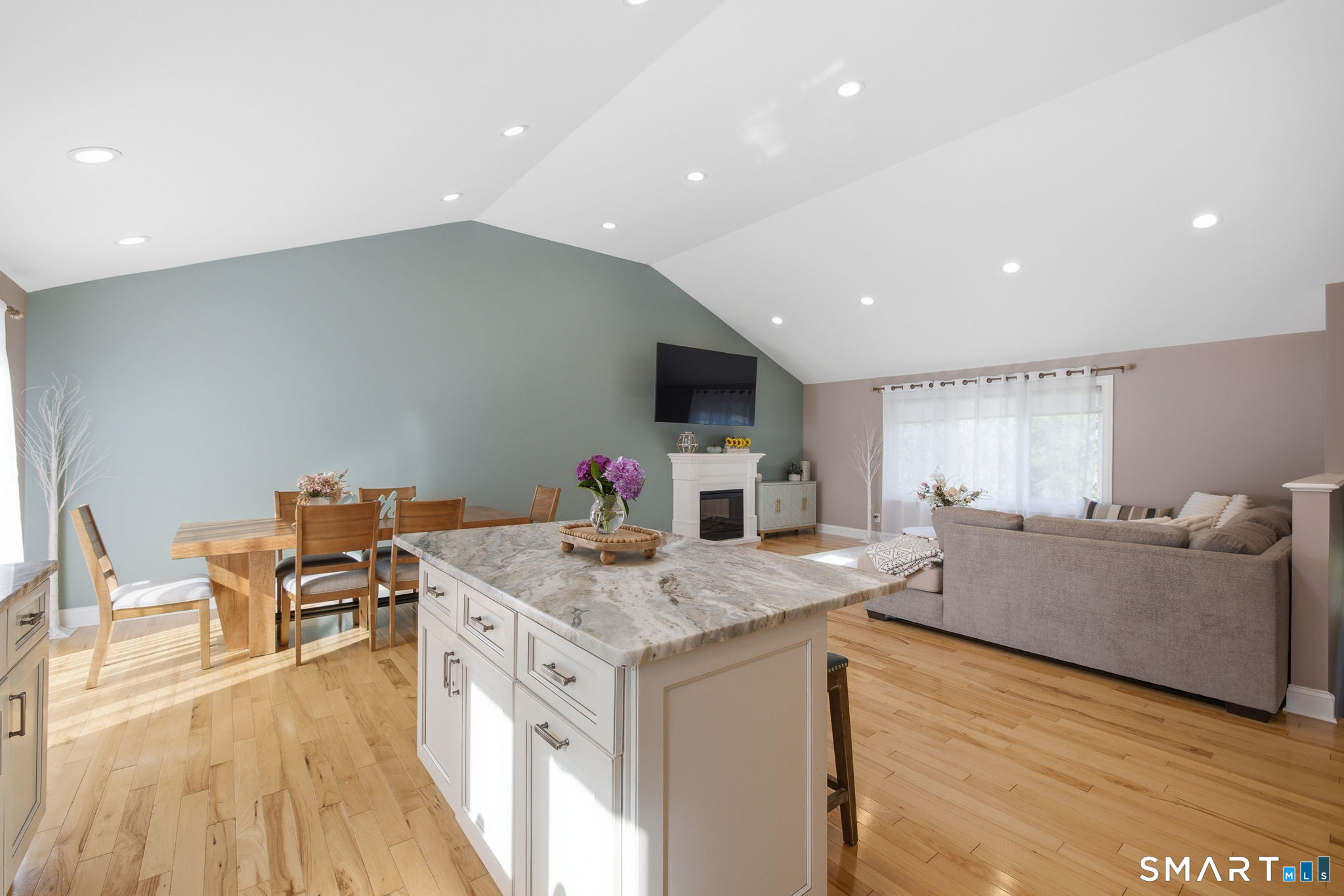 31 Circlewood Drive
