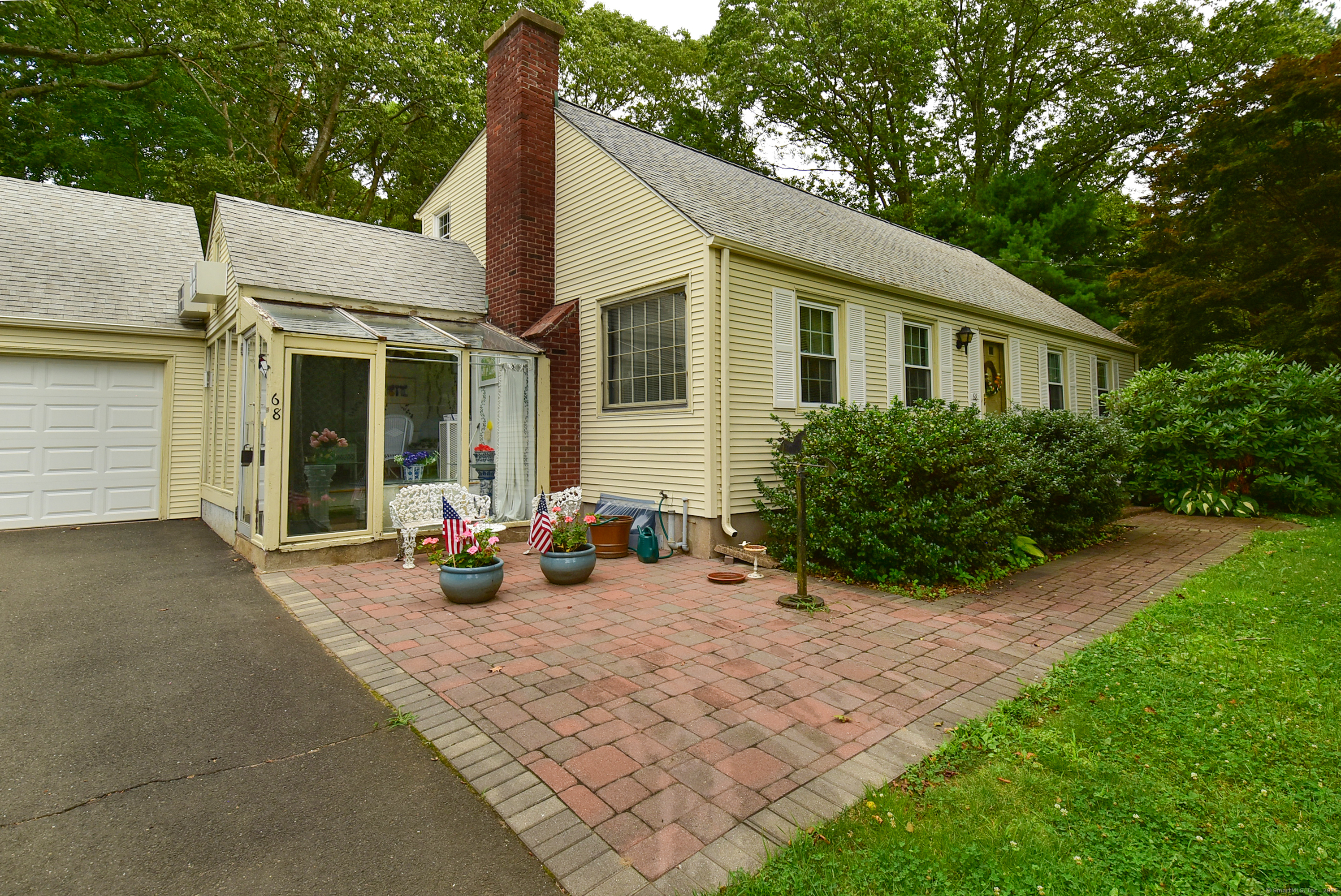 68 Crestwood Road
