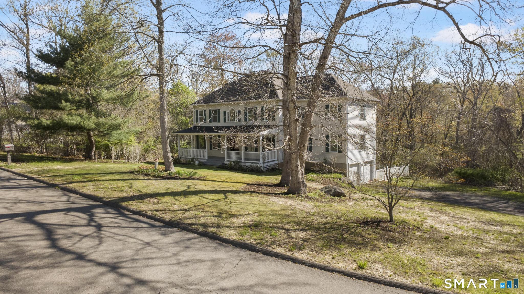 2 Greenwood Lane