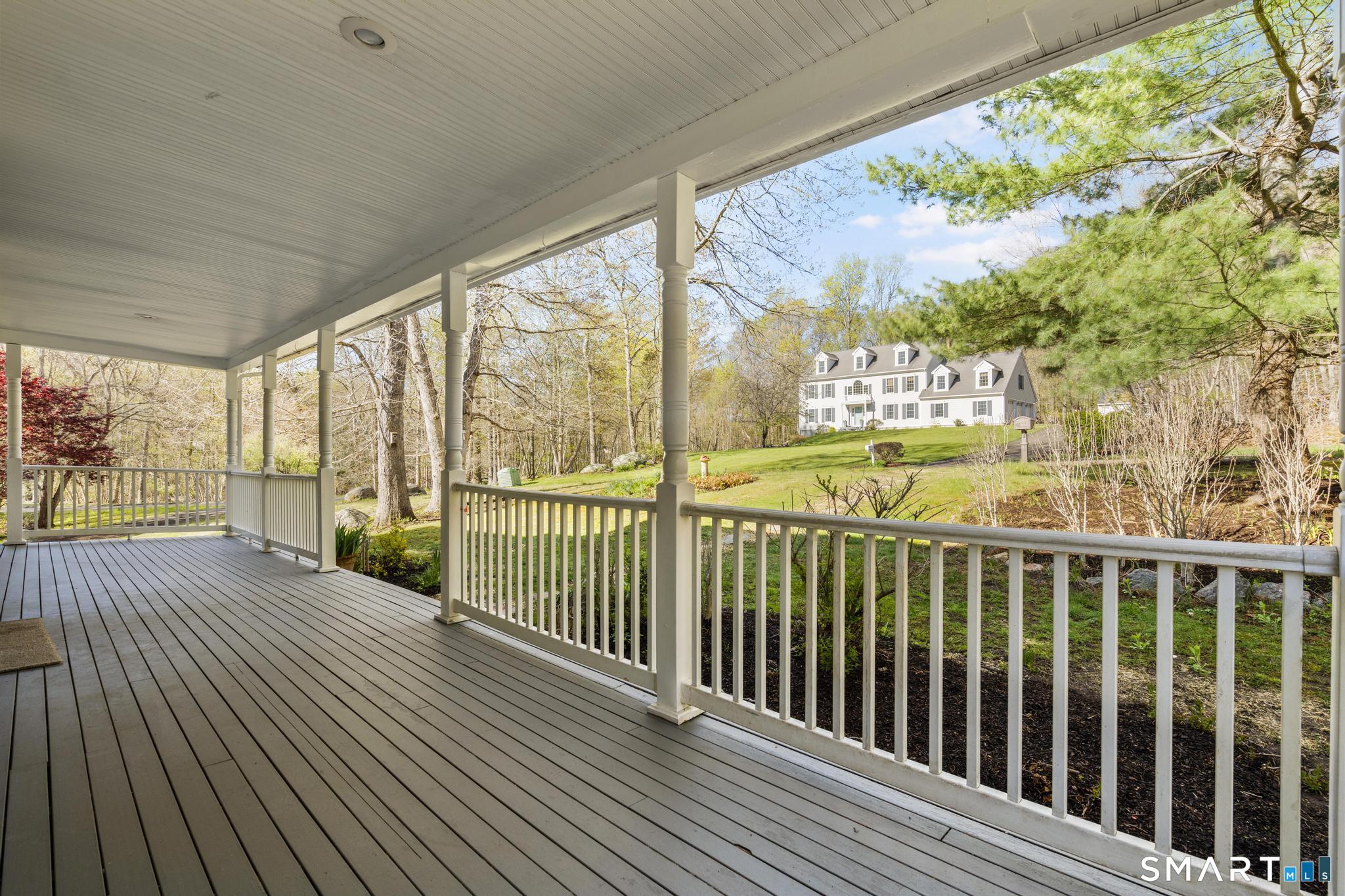 2 Greenwood Lane