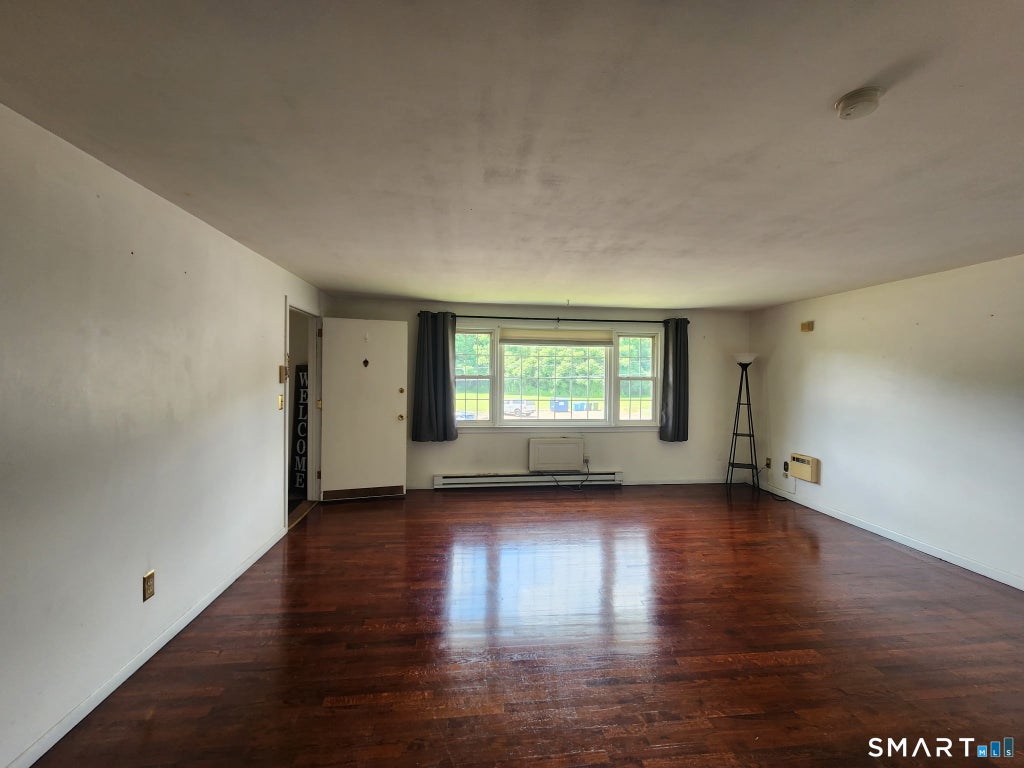 Photo of 1789 Foxon Road #3B, North Branford, CT 06471 (MLS # 24183638)