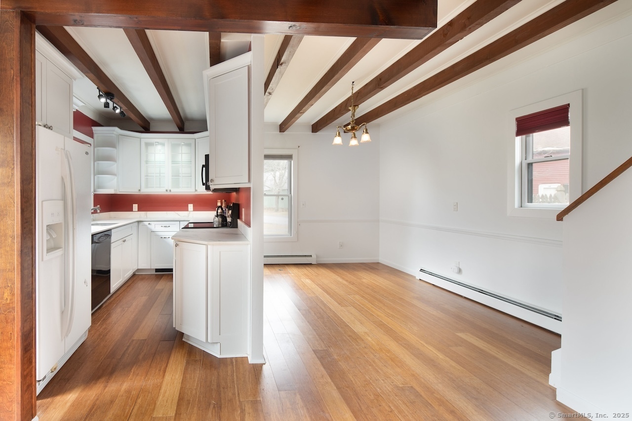 31 Fowler Street, Salisbury, Connecticut image 6