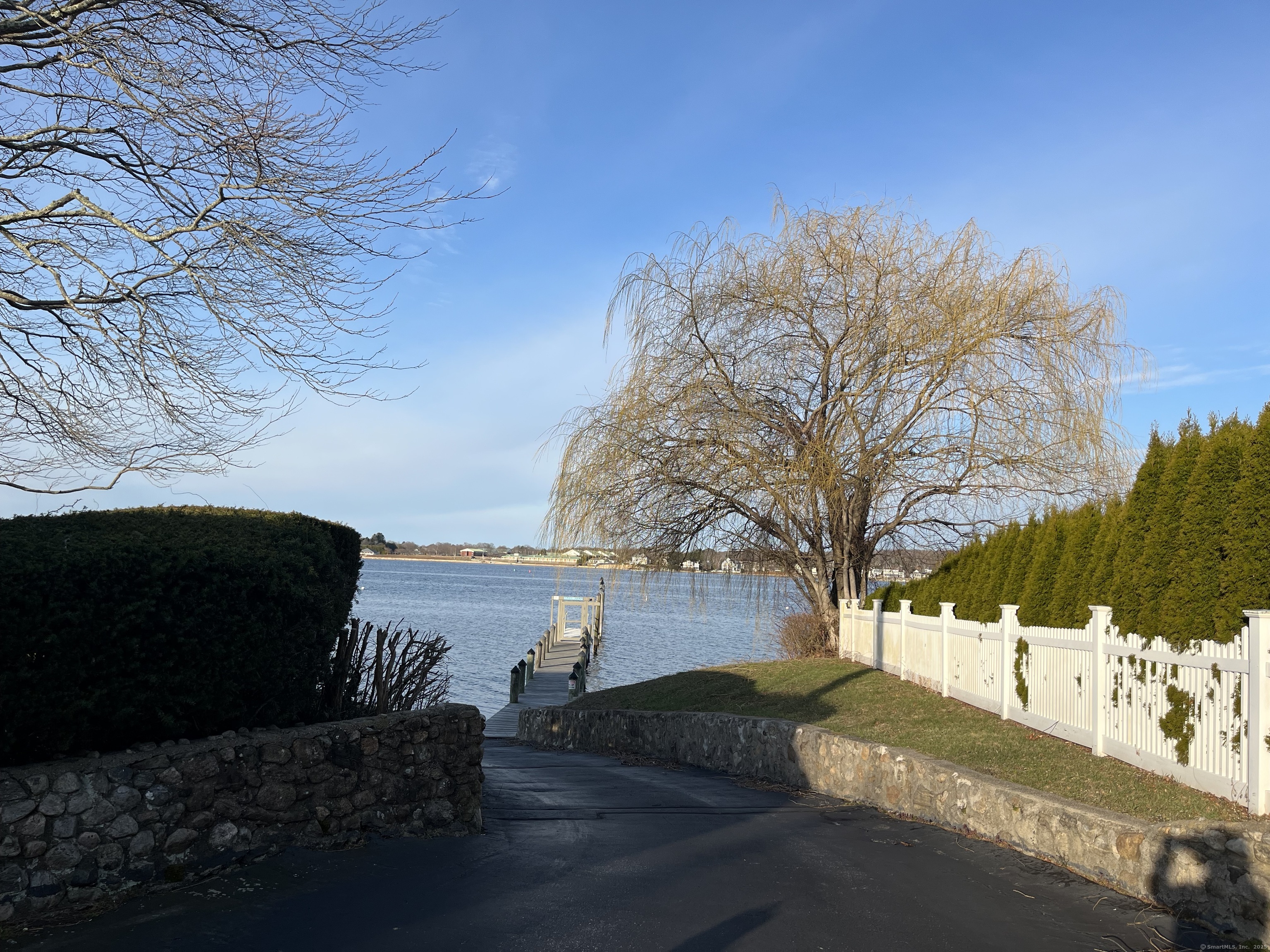 17 Fifth Avenue, Waterford, Connecticut image 2
