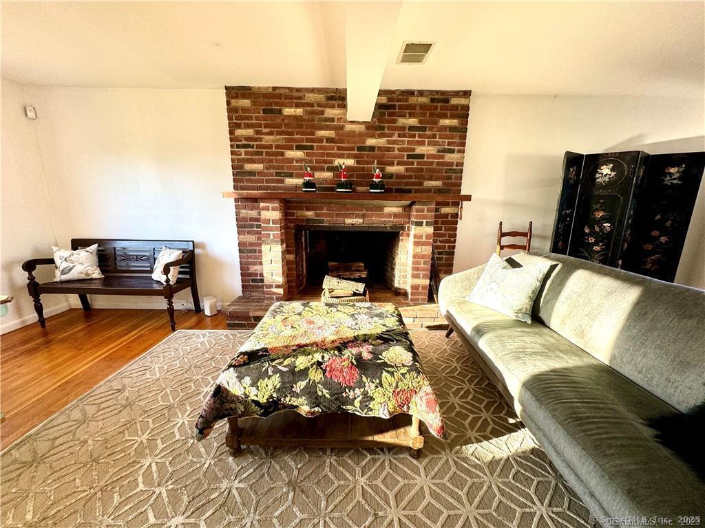 35 Marjorie Drive, North Branford, Connecticut image 5