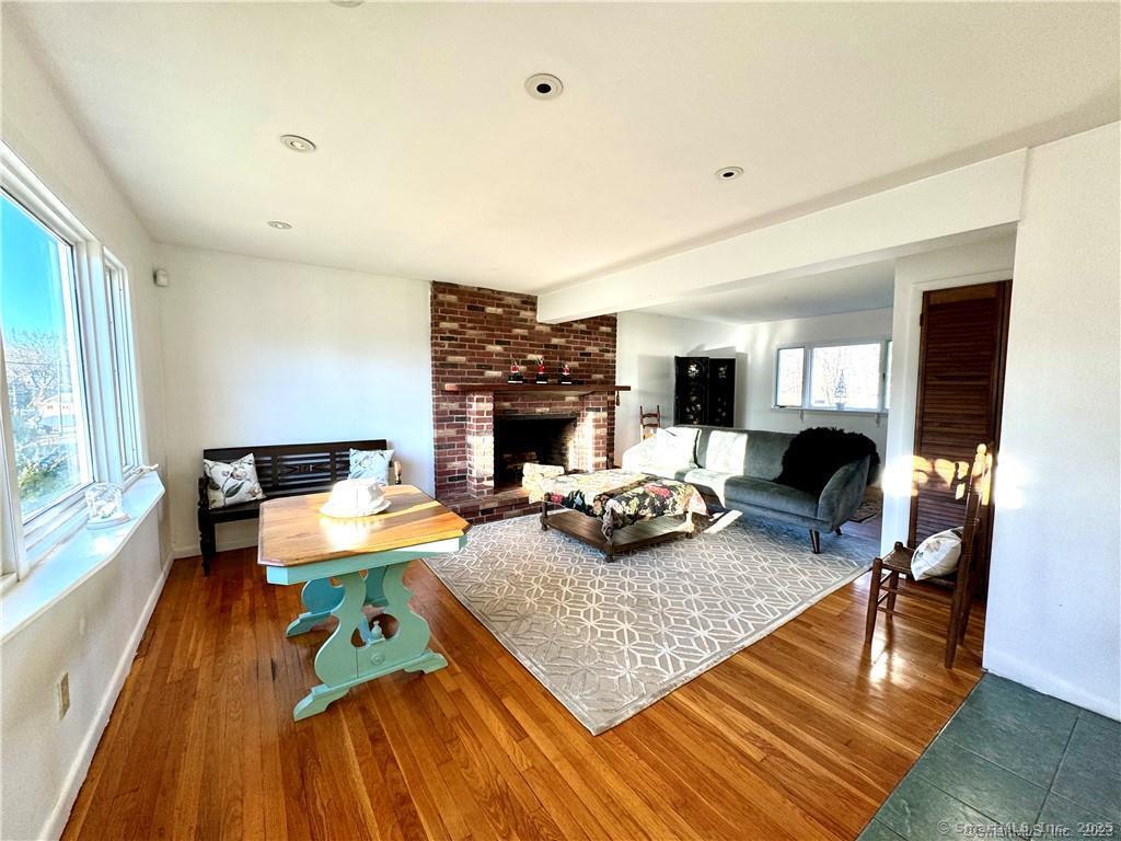 35 Marjorie Drive, North Branford, Connecticut image 6