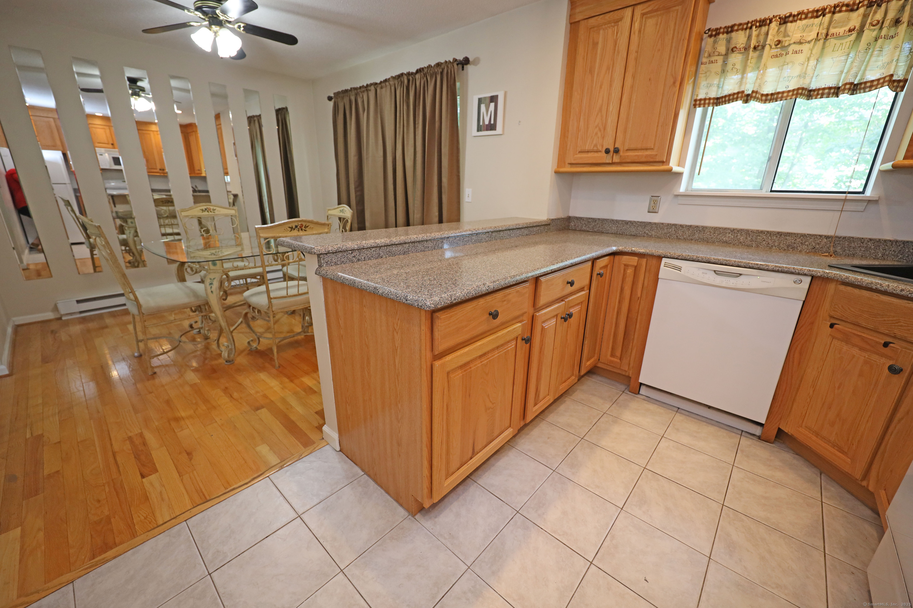 925 Oronoke Road 18K