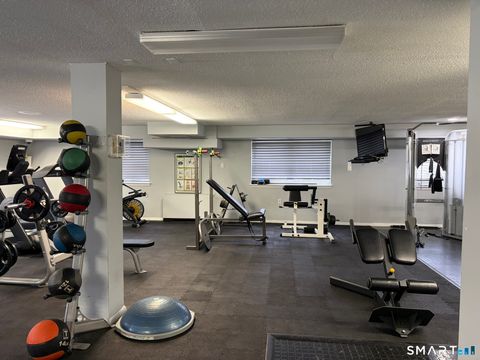 Tiny photo for 893 Farmington Avenue #APT 5H, West Hartford, CT 06119 (MLS # 24149025)