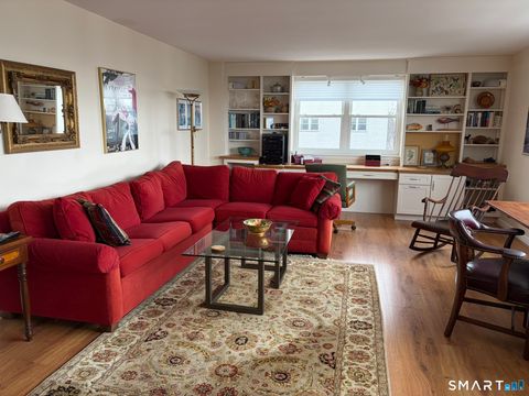 Tiny photo for 893 Farmington Avenue #APT 5H, West Hartford, CT 06119 (MLS # 24149025)