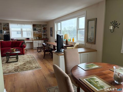 Tiny photo for 893 Farmington Avenue #APT 5H, West Hartford, CT 06119 (MLS # 24149025)