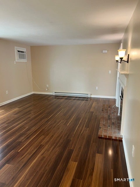 Photo of 24 Patriots Square #24, Mansfield, CT 06250 (MLS # 24207020)