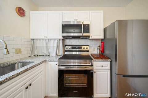 Tiny photo for 198 Heritage Village #B, Southbury, CT 06488 (MLS # 24216196)