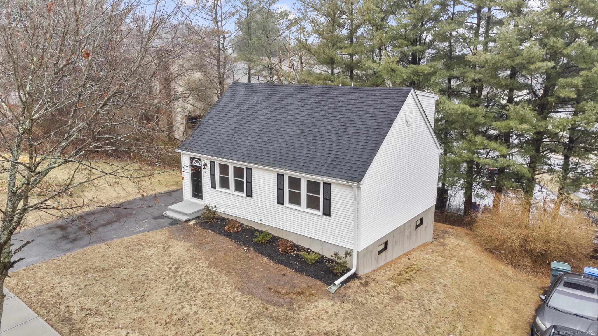51 Midhill Drive, Hamden, Connecticut image 3