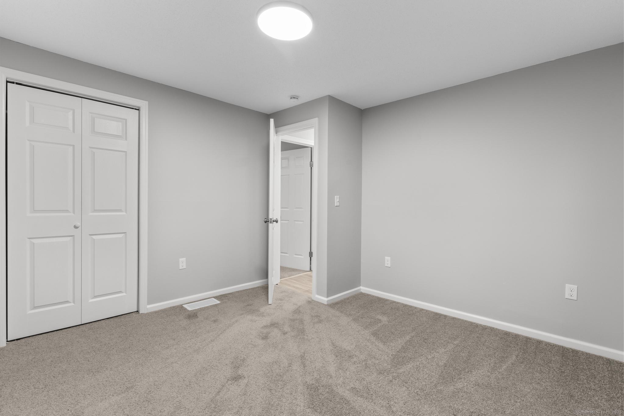 51 Midhill Drive, Hamden, Connecticut image 14