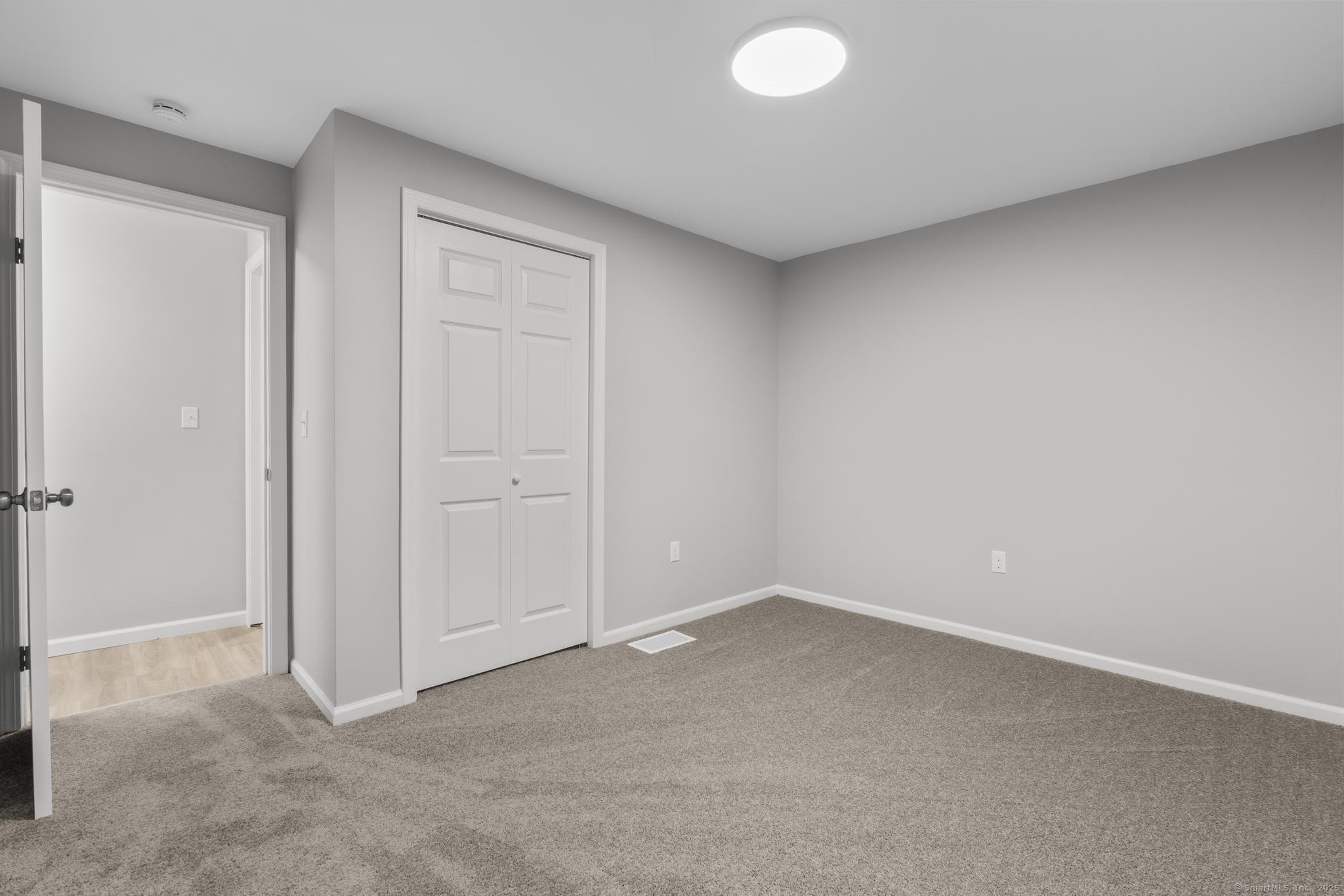 51 Midhill Drive, Hamden, Connecticut image 16