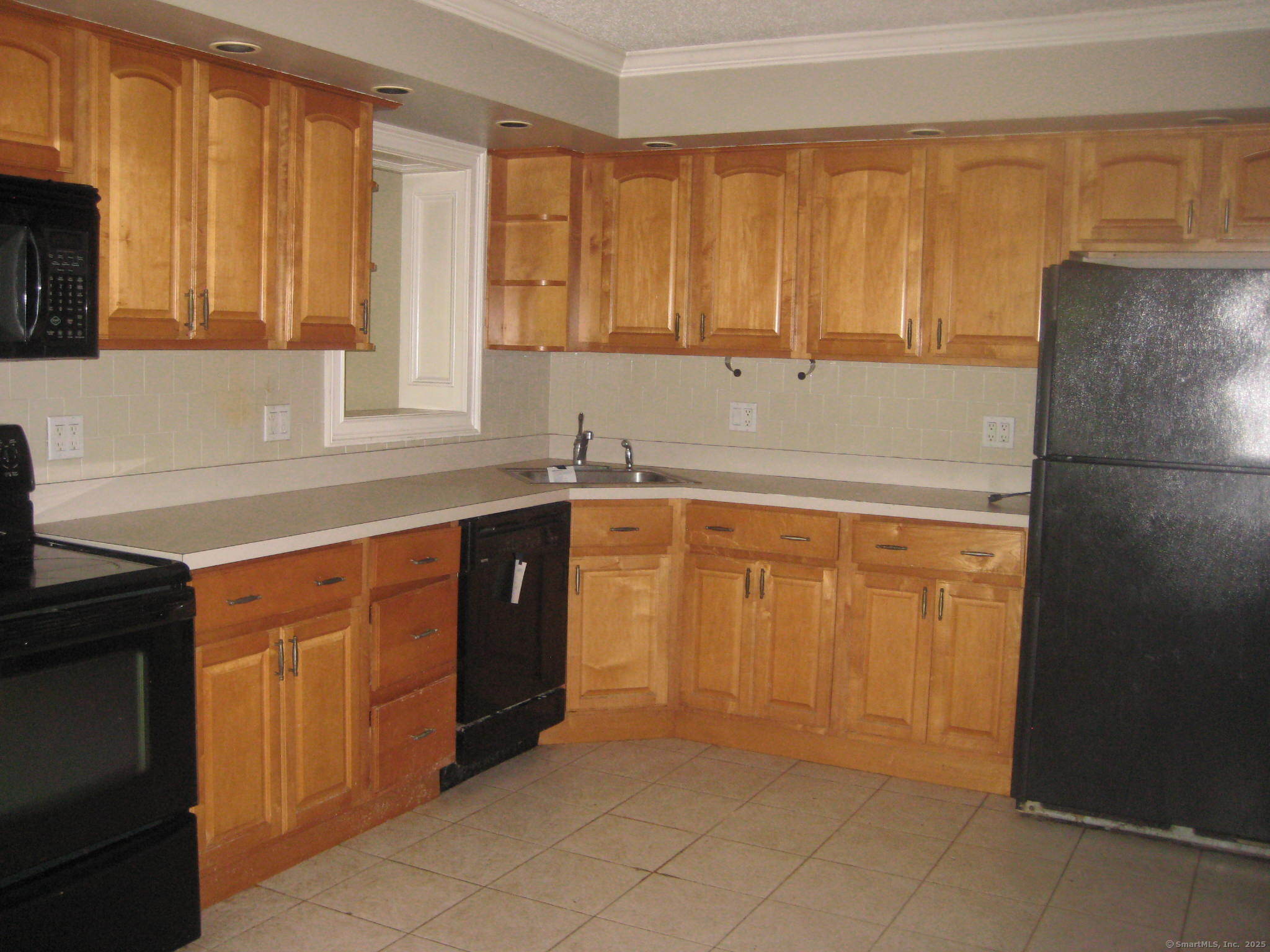 23 Tamarac Road, Wallingford, Connecticut image 7
