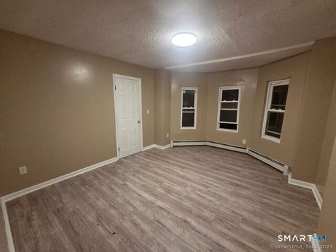 Tiny photo for 63 Seyms Street #3rd Floor, Hartford, CT 06120 (MLS # 24152913)