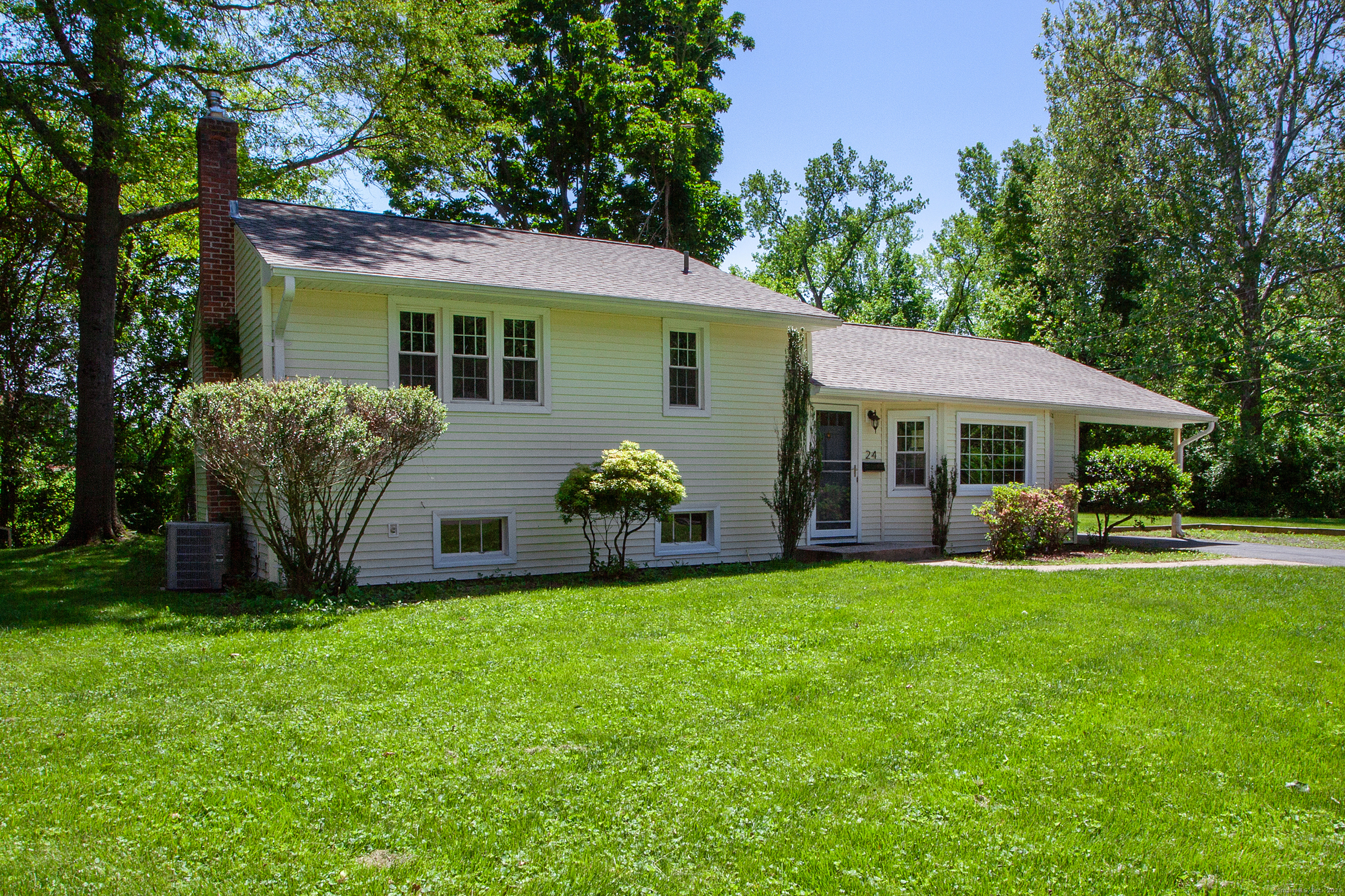 24 Shady Brook Drive, West Hartford, Connecticut image 36