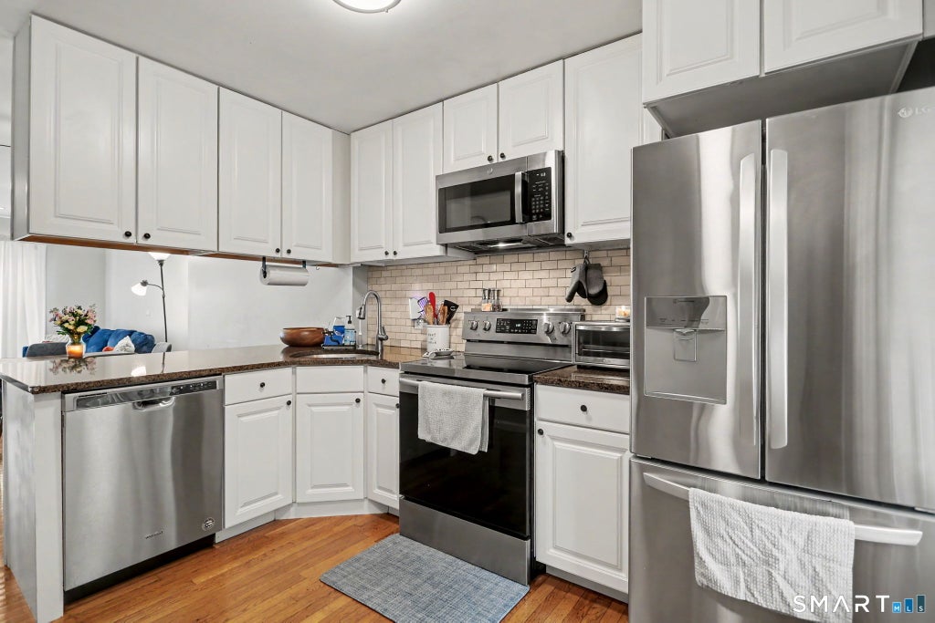 Photo of 186 Stillwater Avenue #137, Stamford, CT 06902 (MLS # 24197921)