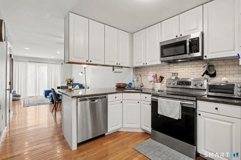 Condo For Sale - 186 Stillwater Avenue #137<br/> Stamford, CT 06902