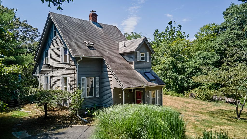 Photo of 76 Beech Drive, Norwich, CT 06360 (MLS # 24134629)