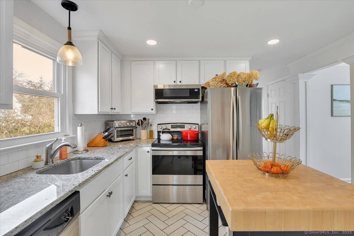 26 Partridge Lane, Clinton, Connecticut image 10