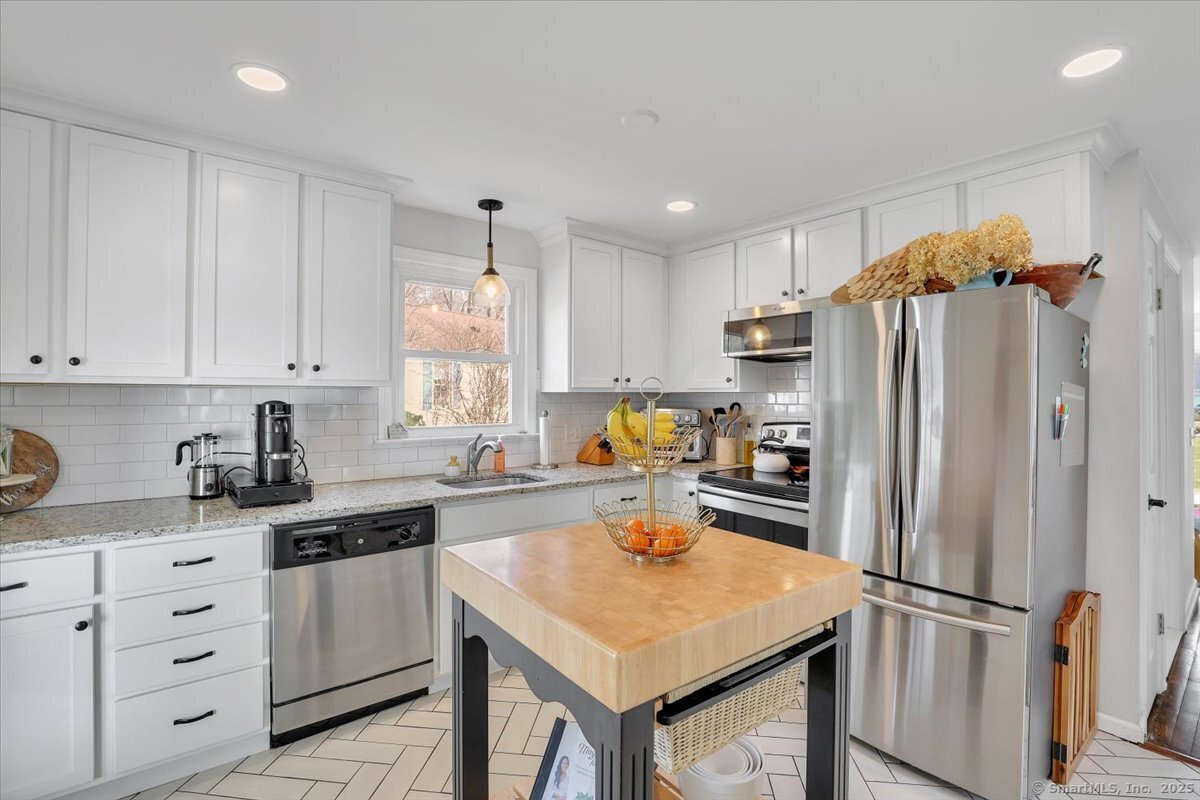 26 Partridge Lane, Clinton, Connecticut image 9